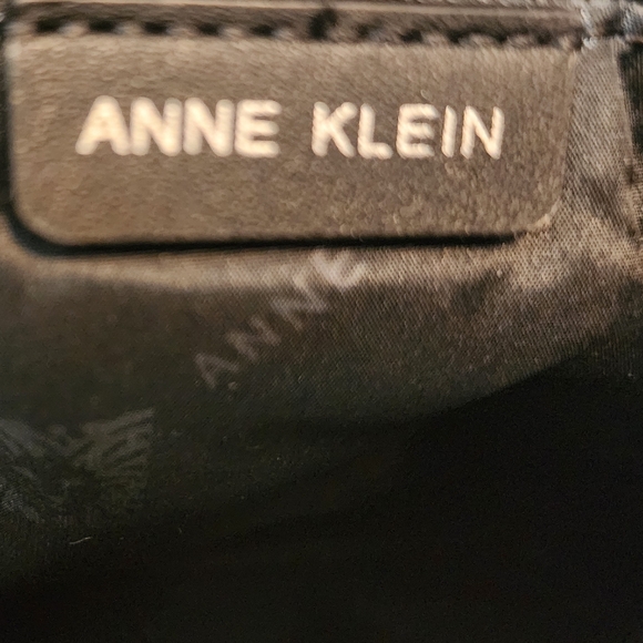 SOLD - Picture 6 of 7